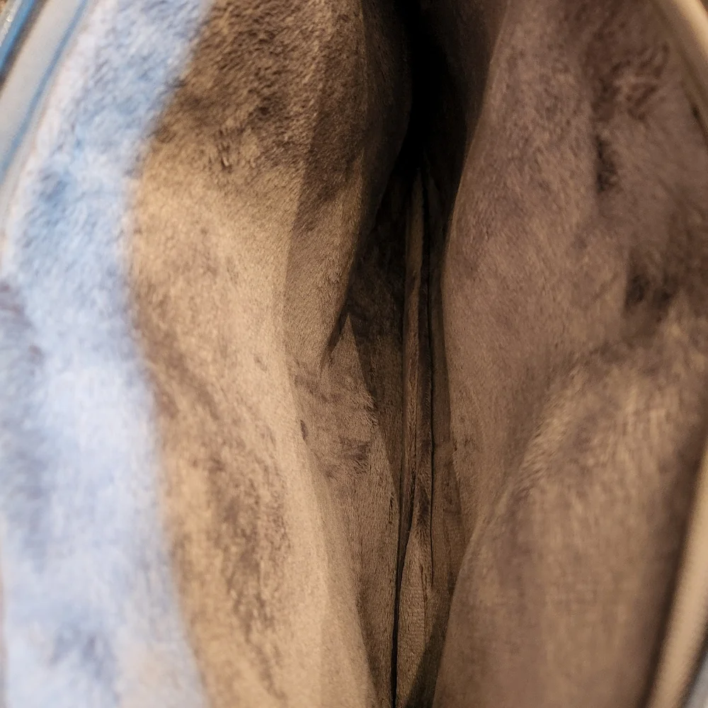 Laptop Shoulder Bag Gray Chevron 16x12 NWT